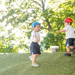 令和8年度　晴山幼稚園見学会の予約受付中！